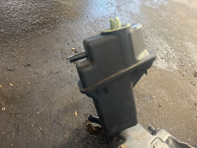 bontott VW NEW BEETLE Szervóolaj Tartály