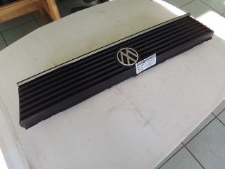 bontott VW PASSAT B2 Hűtőrács