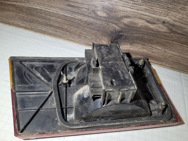 bontott VW PASSAT B2 Jobb Belső Hátsó Lámpa