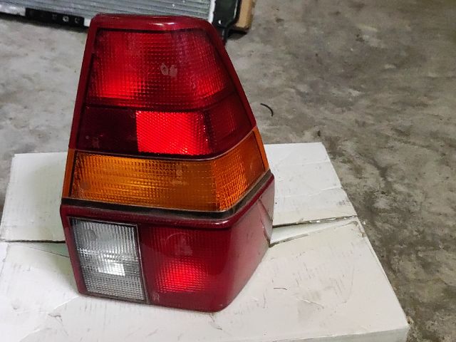 bontott VW PASSAT B2 Jobb Hátsó Lámpa