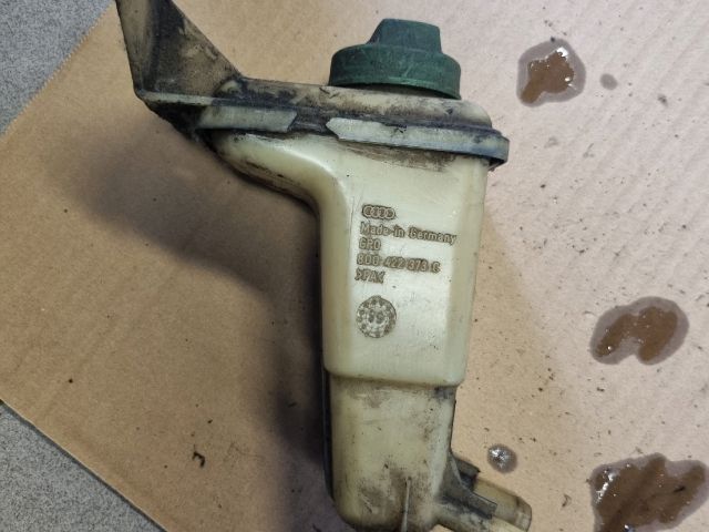 bontott VW PASSAT B2 Szervóolaj Tartály