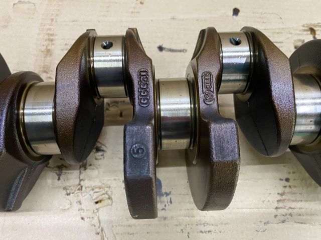 bontott VW PASSAT B3 B4 Főtengely (Magában)