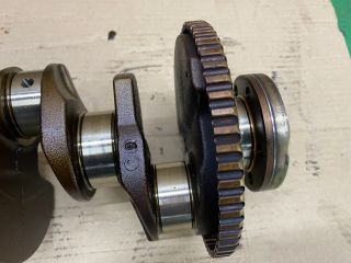 bontott VW PASSAT B3 B4 Főtengely (Magában)