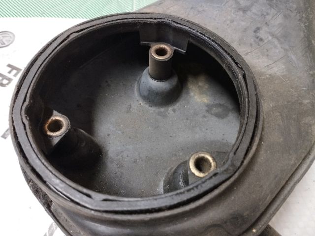 bontott VW PASSAT B3 B4 Légbeömlő Cső