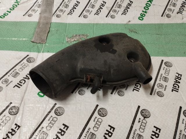 bontott VW PASSAT B3 B4 Légbeömlő Cső