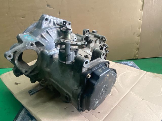 bontott VW PASSAT B3 B4 Váltó (Mechanikus)