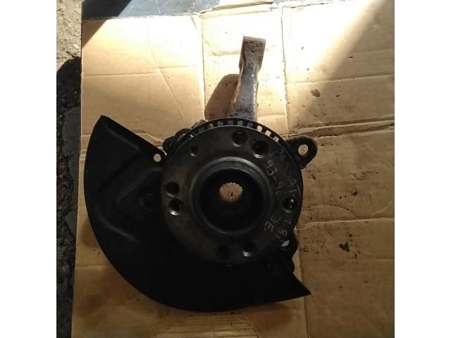 bontott VW PASSAT B3 B4 Jobb első Csonkállvány Kerékaggyal