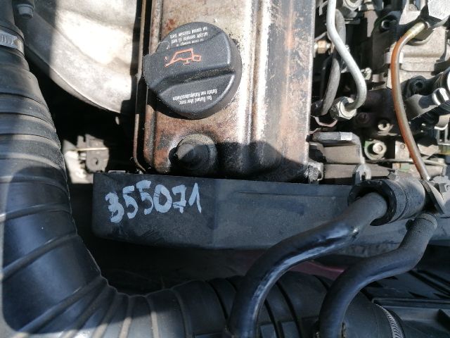 bontott VW PASSAT B3 B4 Motor (Fűzött blokk hengerfejjel)