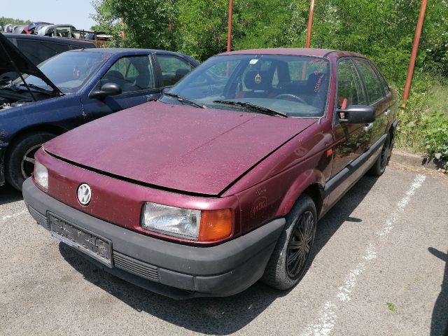 bontott VW PASSAT B3 B4 Motor (Fűzött blokk hengerfejjel)