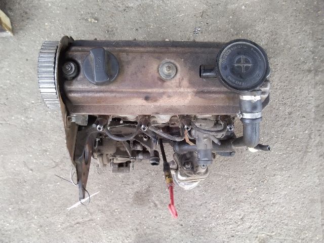 bontott VW PASSAT B3 B4 Motor (Fűzött blokk hengerfejjel)