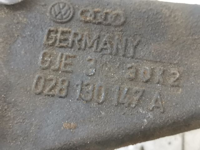 bontott VW PASSAT B3 B4 Adagoló Tartó Bak