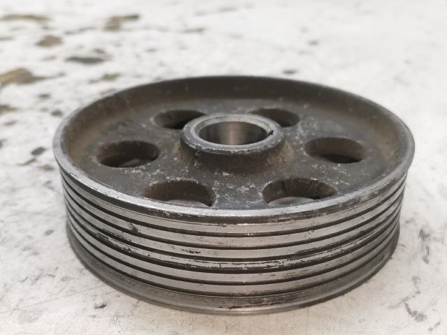 bontott VW PASSAT B3 B4 Főtengely Szíjtárcsa