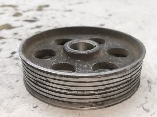 bontott VW PASSAT B3 B4 Főtengely Szíjtárcsa