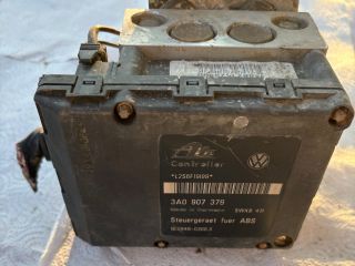 bontott VW PASSAT B3 B4 ABS Kocka