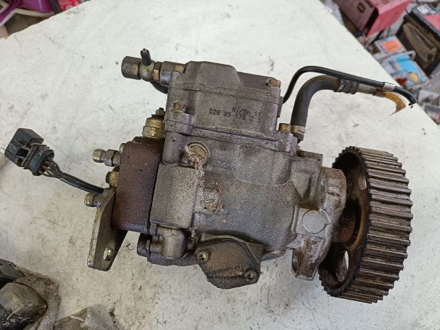 bontott VW PASSAT B3 B4 Adagoló