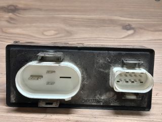 bontott VW PASSAT B3 B4 Hűtőventilátor Relé