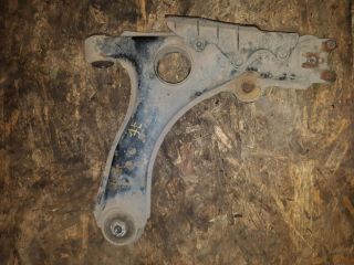 bontott VW PASSAT B3 B4 Jobb első Lengőkar