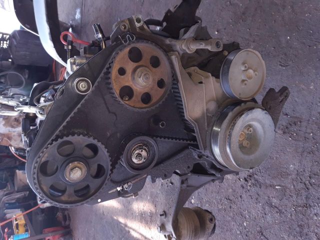 bontott VW PASSAT B3 B4 Motor (Fűzött blokk hengerfejjel)