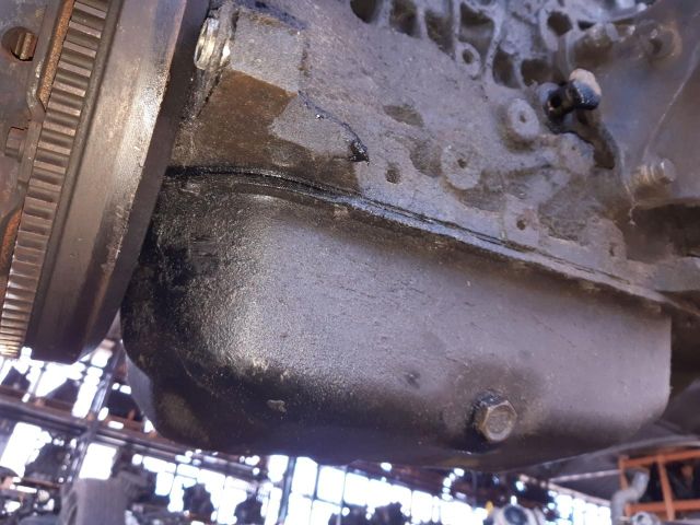 bontott VW PASSAT B3 B4 Motor (Fűzött blokk hengerfejjel)