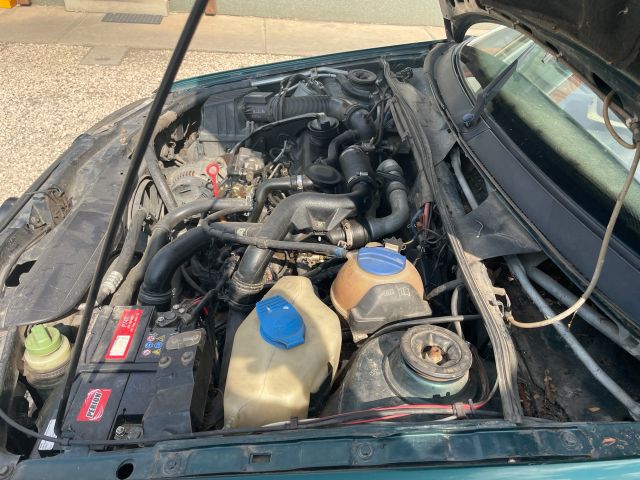 bontott VW PASSAT B3 B4 Motor (Fűzött blokk hengerfejjel)