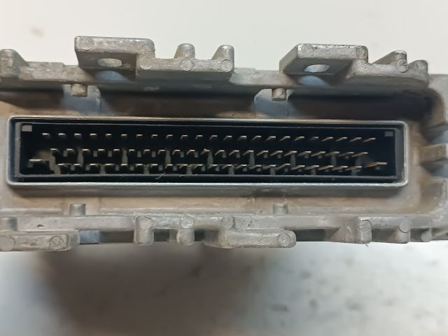 bontott VW PASSAT B3 B4 Motorvezérlő