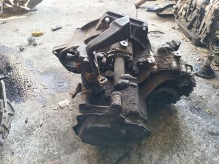 bontott VW PASSAT B3 B4 Váltó (Mechanikus)