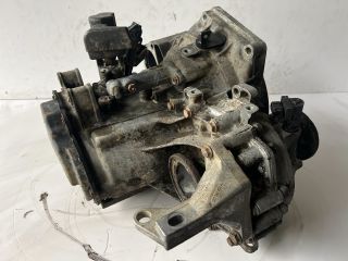 bontott VW PASSAT B3 B4 Váltó (Mechanikus)