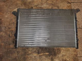 bontott VW PASSAT B3 B4 Vízhűtő Radiátor (Klímás)