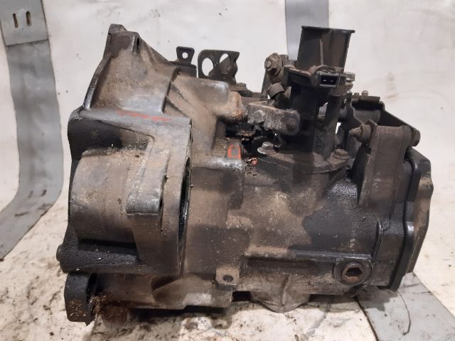 bontott VW PASSAT B3 B4 Váltó (Mechanikus)