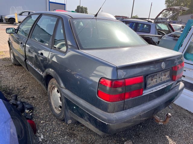 bontott VW PASSAT B3 B4 Bal első Csonkállvány Kerékaggyal