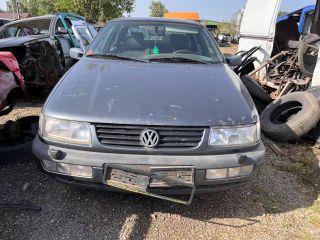 bontott VW PASSAT B3 B4 Bal első Féknyereg Munkahengerrel