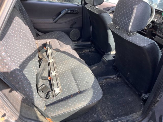 bontott VW PASSAT B3 B4 Bal első Rugó