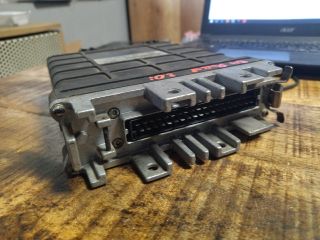 bontott VW PASSAT B3 B4 Motorvezérlő