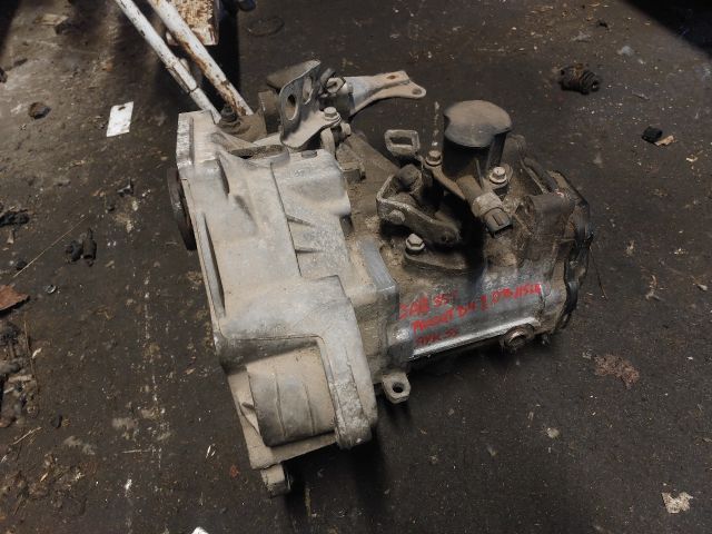 bontott VW PASSAT B3 B4 Váltó (Mechanikus)