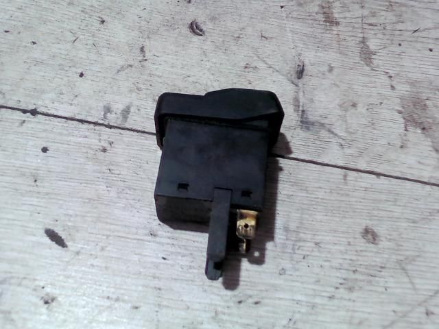 bontott VW PASSAT B3 B4 Ablakfűtés Kapcsoló