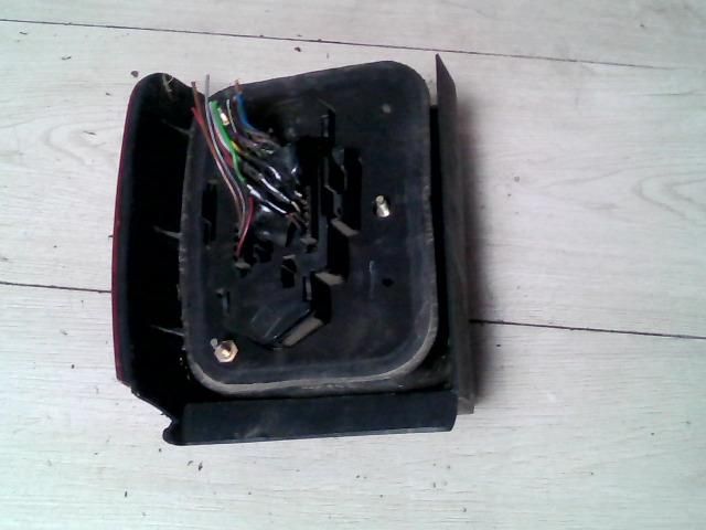 bontott VW PASSAT B3 B4 Bal Alsó Hátsó Lámpa