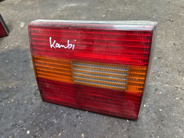 bontott VW PASSAT B3 B4 Bal Belső Hátsó Lámpa