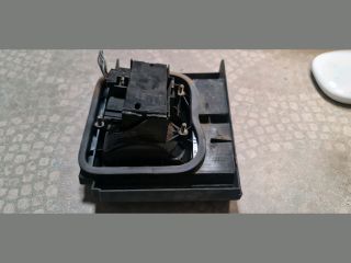 bontott VW PASSAT B3 B4 Bal Belső Hátsó Lámpa