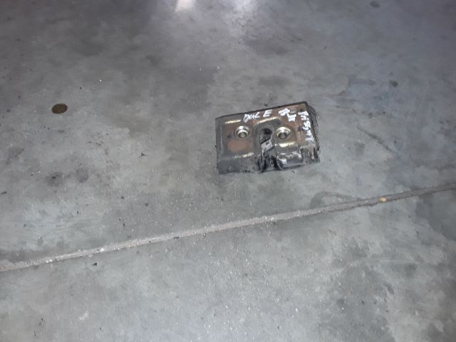 bontott VW PASSAT B3 B4 Bal első Ajtózár