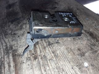 bontott VW PASSAT B3 B4 Bal első Ajtózár