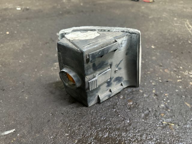 bontott VW PASSAT B3 B4 Bal első Irányjelző