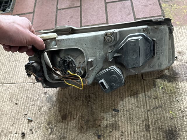 bontott VW PASSAT B3 B4 Bal Fényszóró