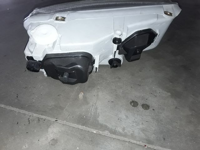bontott VW PASSAT B3 B4 Bal Fényszóró