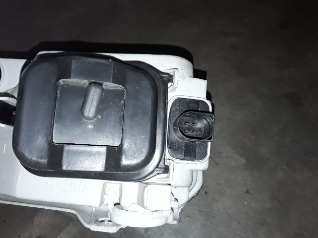 bontott VW PASSAT B3 B4 Bal Fényszóró