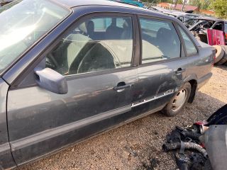 bontott VW PASSAT B3 B4 Bal hátsó Ajtó (Részeivel)