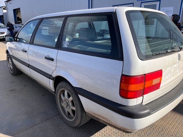 bontott VW PASSAT B3 B4 Bal hátsó Ajtó (Üres lemez)