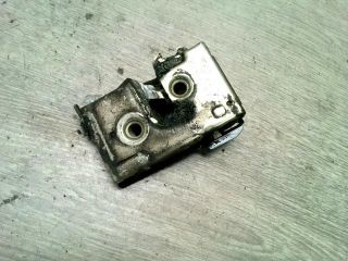 bontott VW PASSAT B3 B4 Bal hátsó Ajtózár