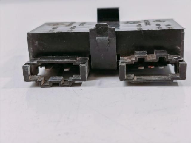 bontott VW PASSAT B3 B4 Bal Hátsó Lámpa Foglalat