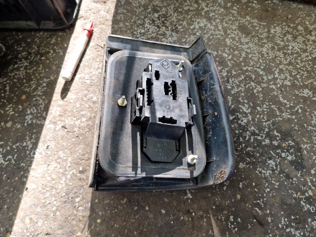 bontott VW PASSAT B3 B4 Bal Hátsó Lámpa