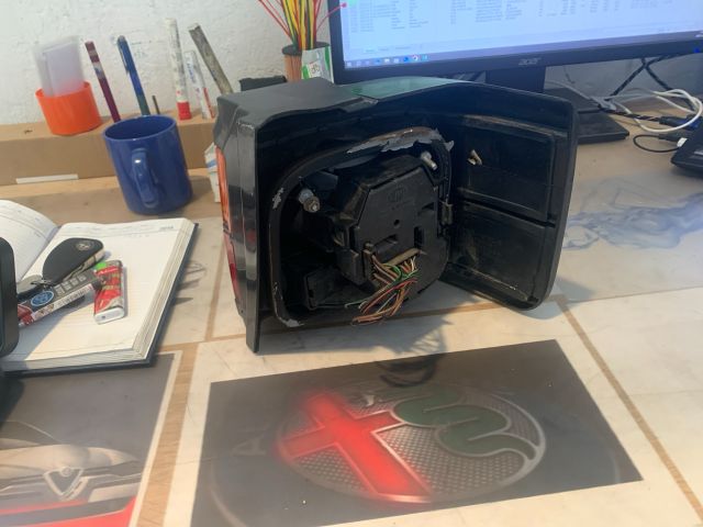 bontott VW PASSAT B3 B4 Bal Hátsó Lámpa